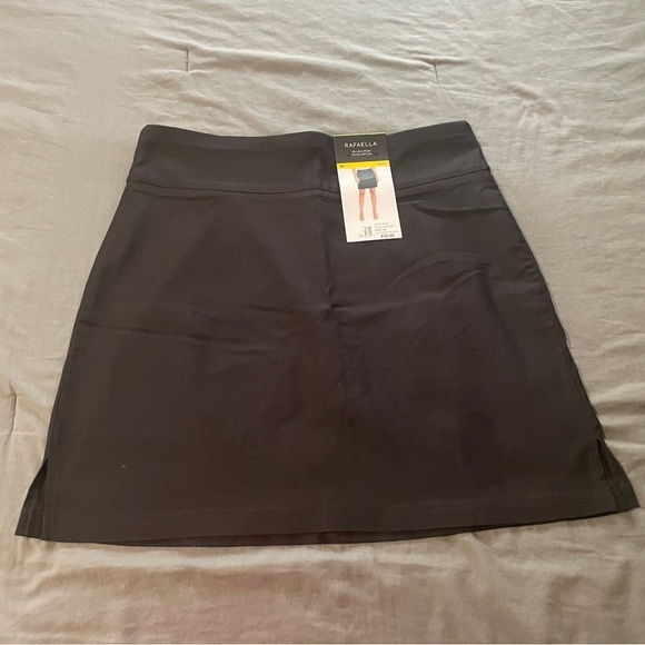 Rafaella Skort - Picture 5 of 10